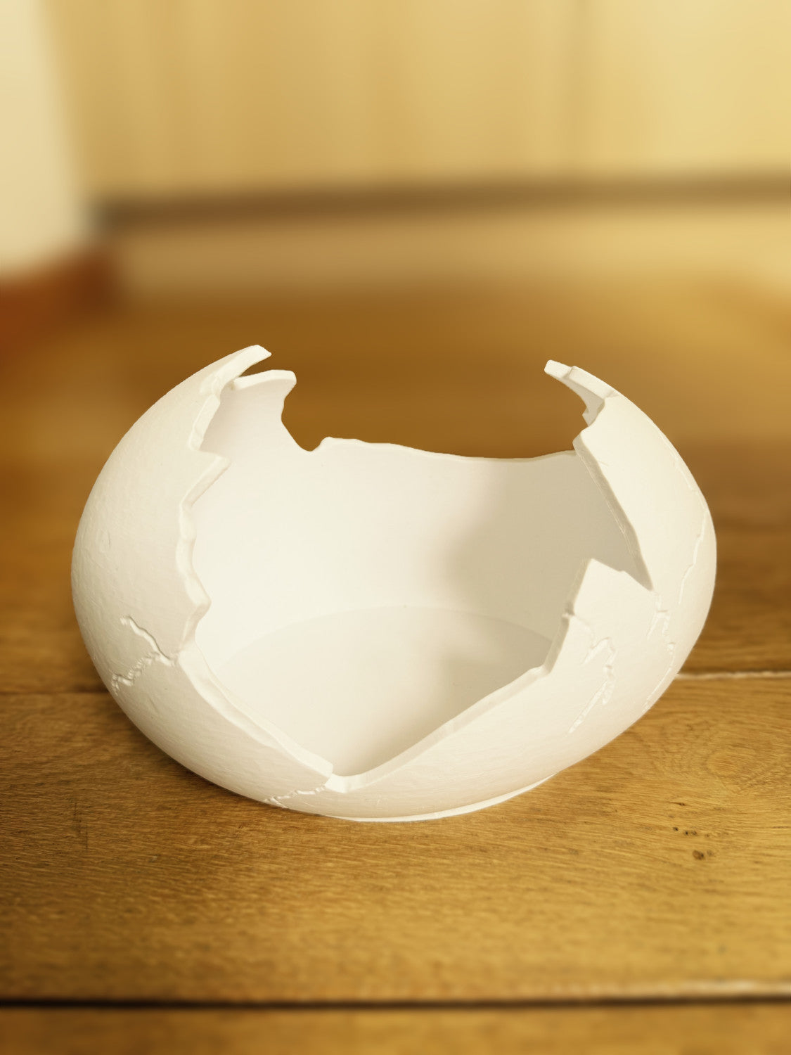 Indoor / Outdoor Planter "Egg White"