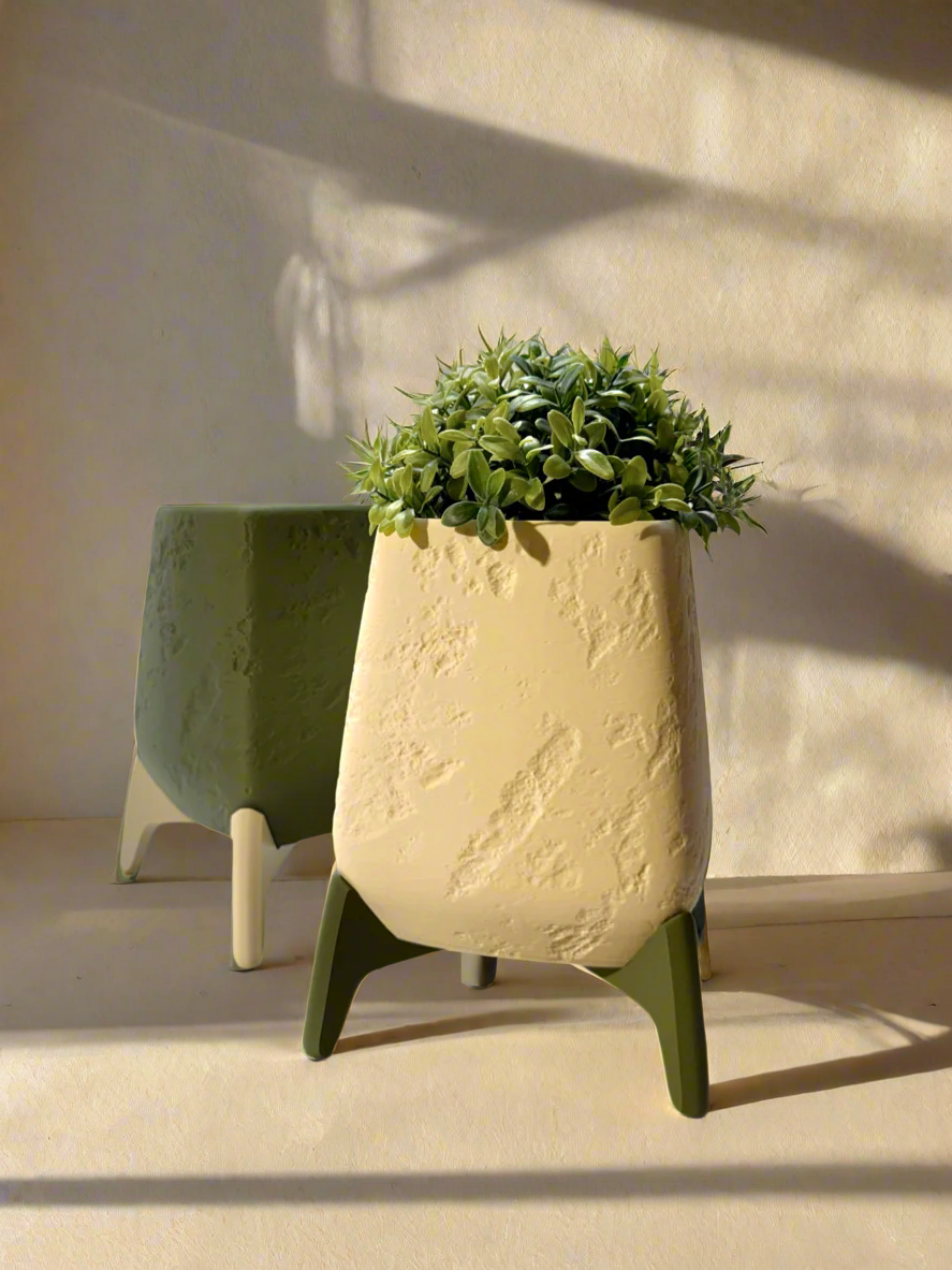 Planter with Concrete Texture "Freya"