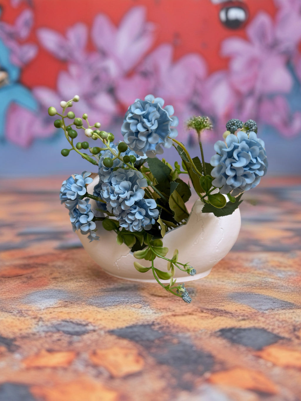 Indoor / Outdoor Planter "Egg White"