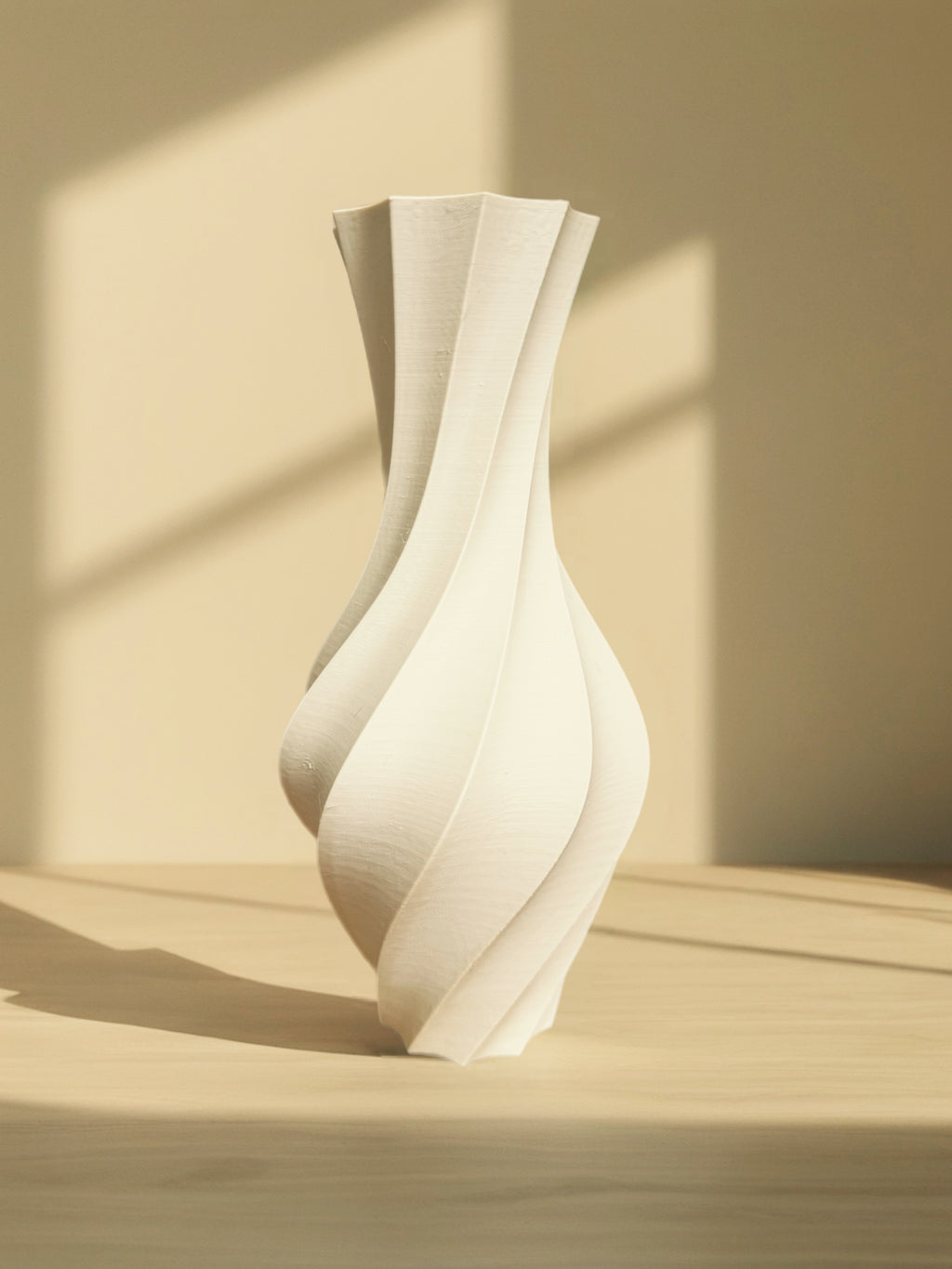 Indoor Vase "Tornado" Cream White