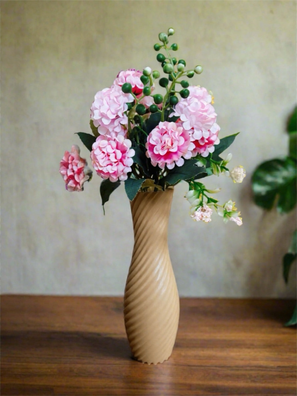 Vase "Helix" Beige