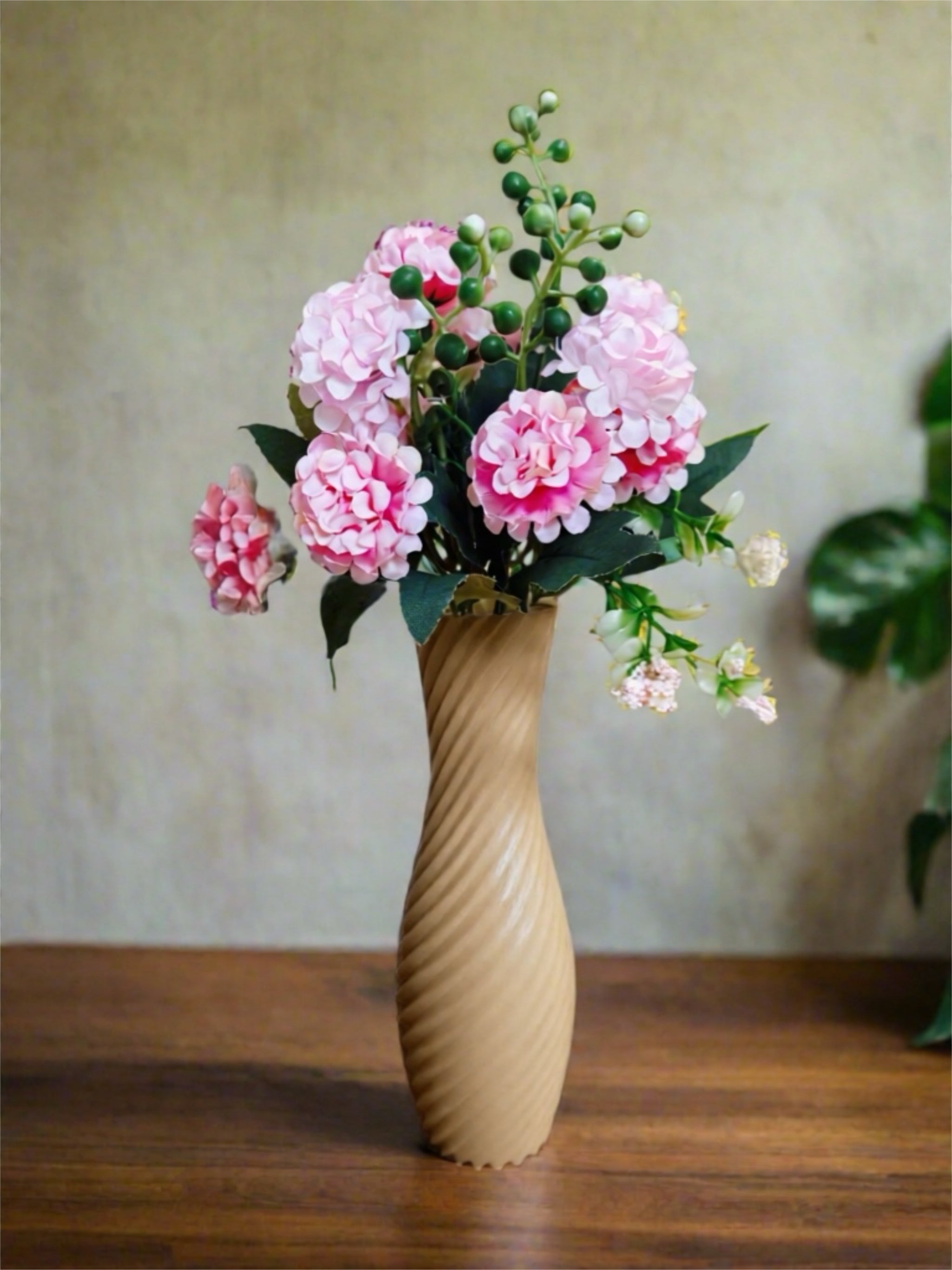 Vase "Helix" Beige