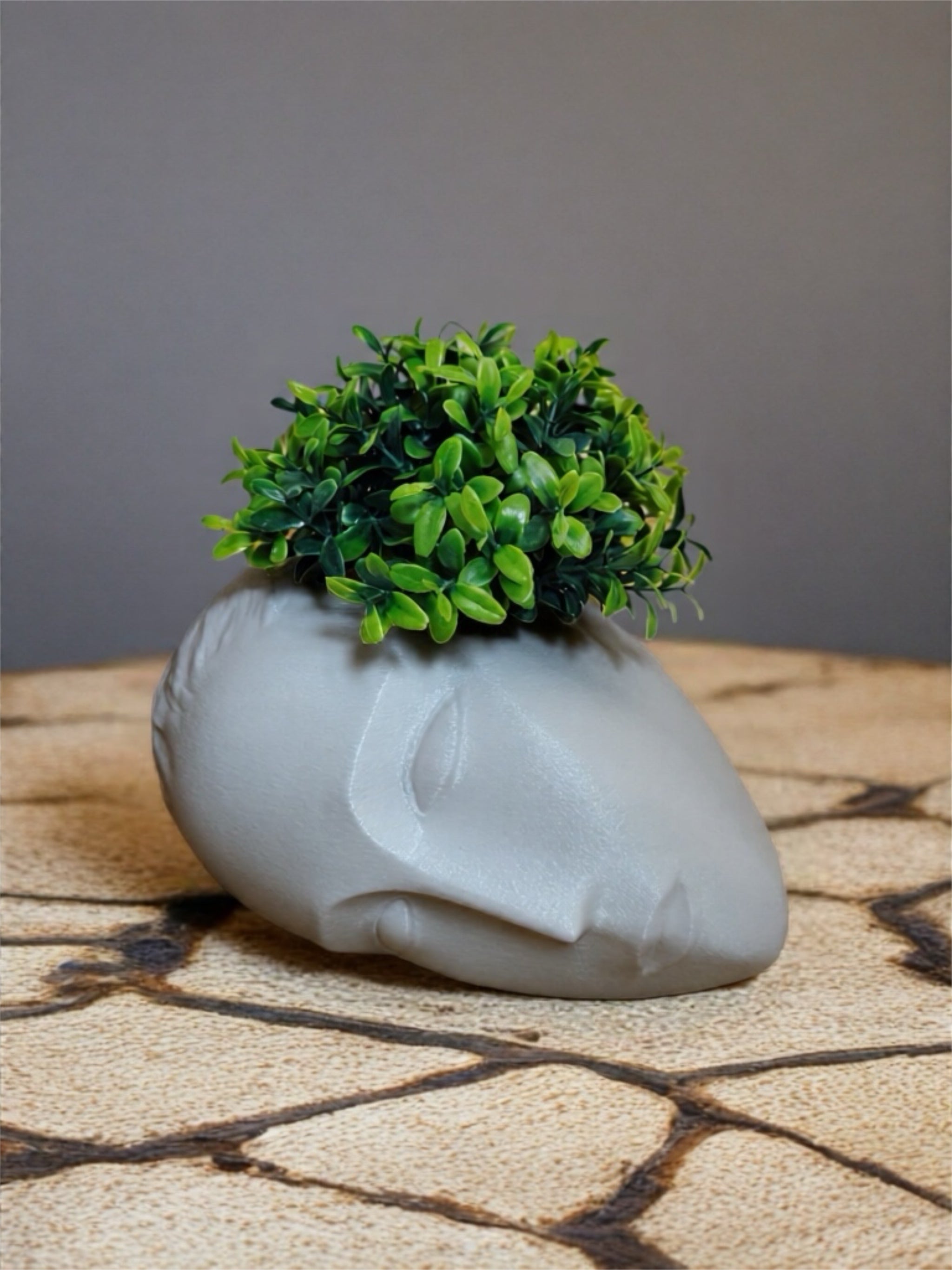 Indoor Vase / Planter "Sleeping Muse" Light Grey