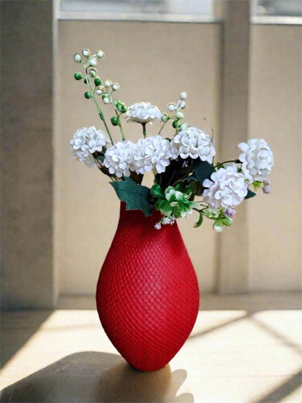 Indoor Vase "Umbra" Maroon Red