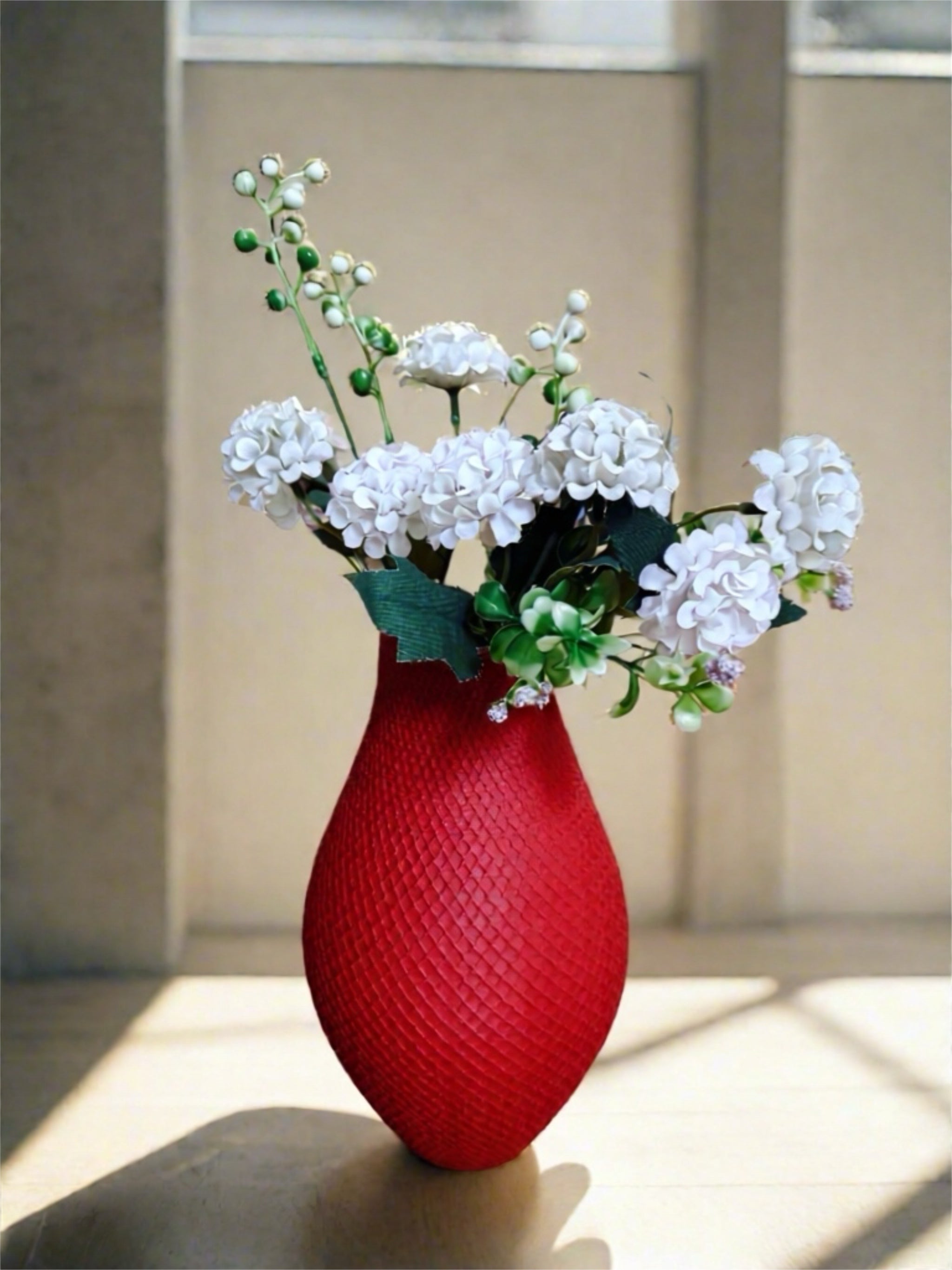 Indoor Vase "Umbra" Maroon Red