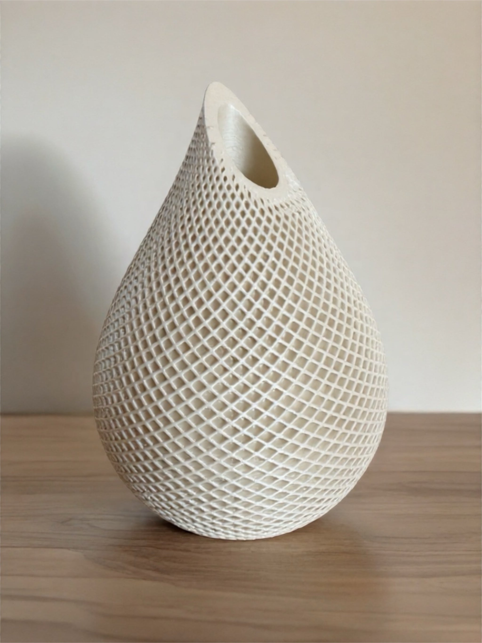 Vase "Largo" Cream White